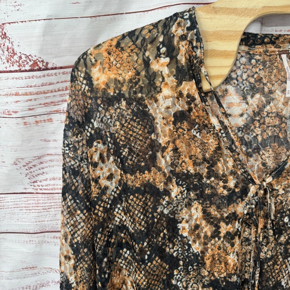 Free People Shirt Size Medium Snake Sheer Long Sleeve V Neck Tie Front Blouse - Picture 6 of 13